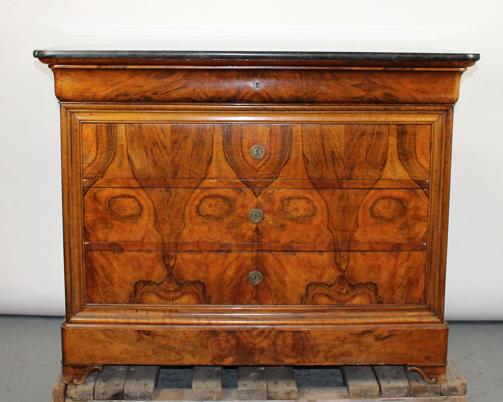 French Louis Philippe commode in burled walnut with marble top (1 of 11)