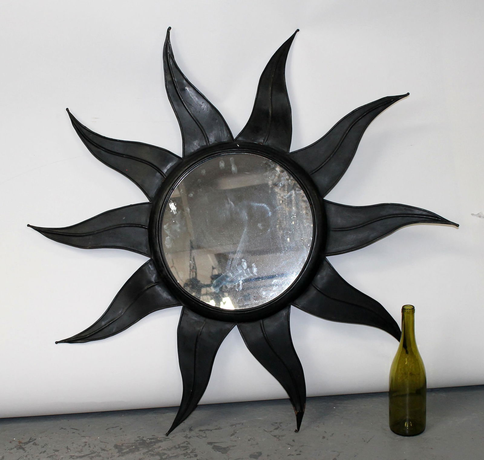 Modern black metal sunburst mirror (1 of 6)