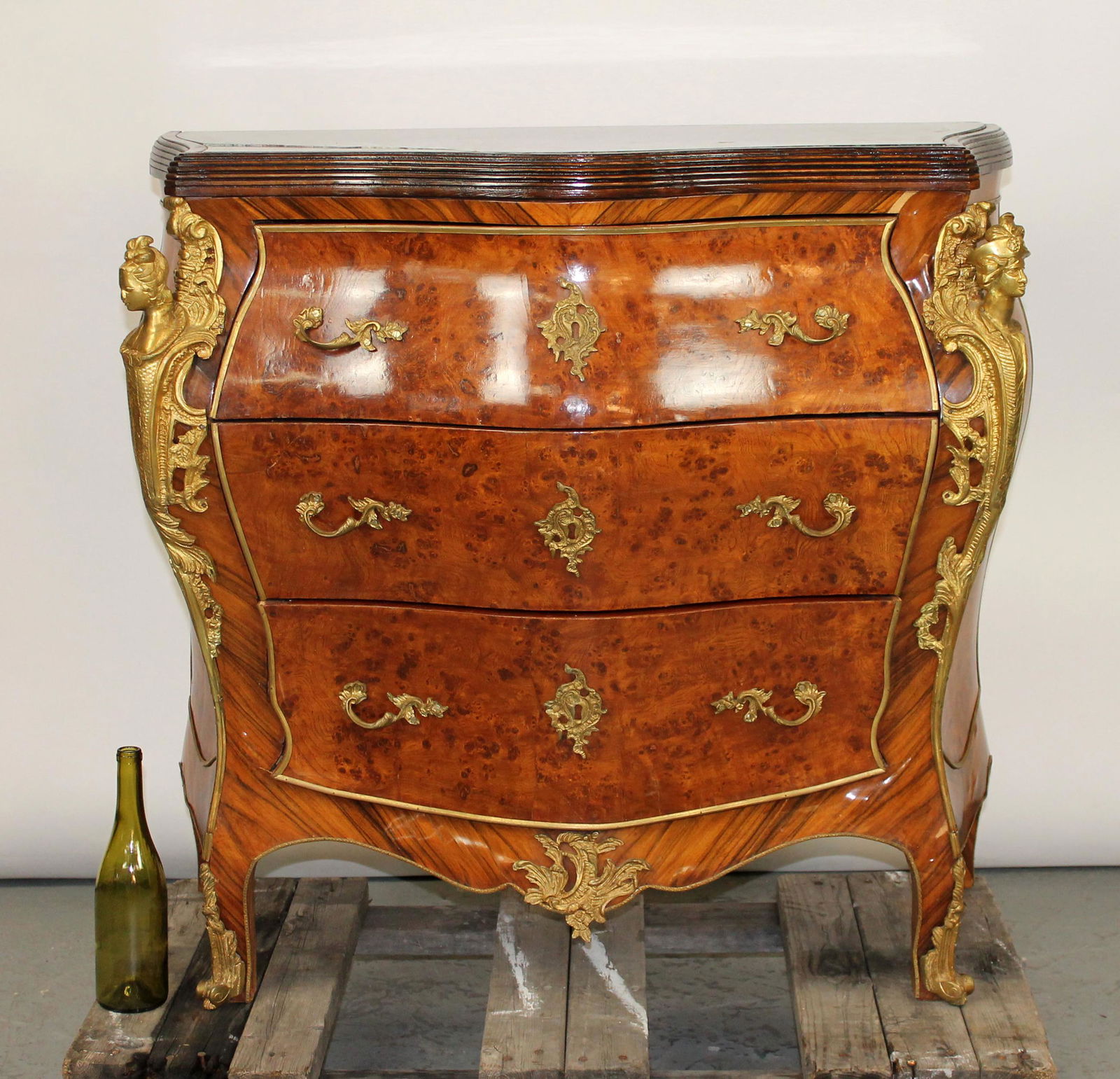 Louis XV style bronze mount bombe commode (1 of 8)