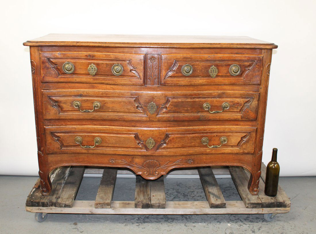 French Provincial 2 over 2 commode (1 of 7)