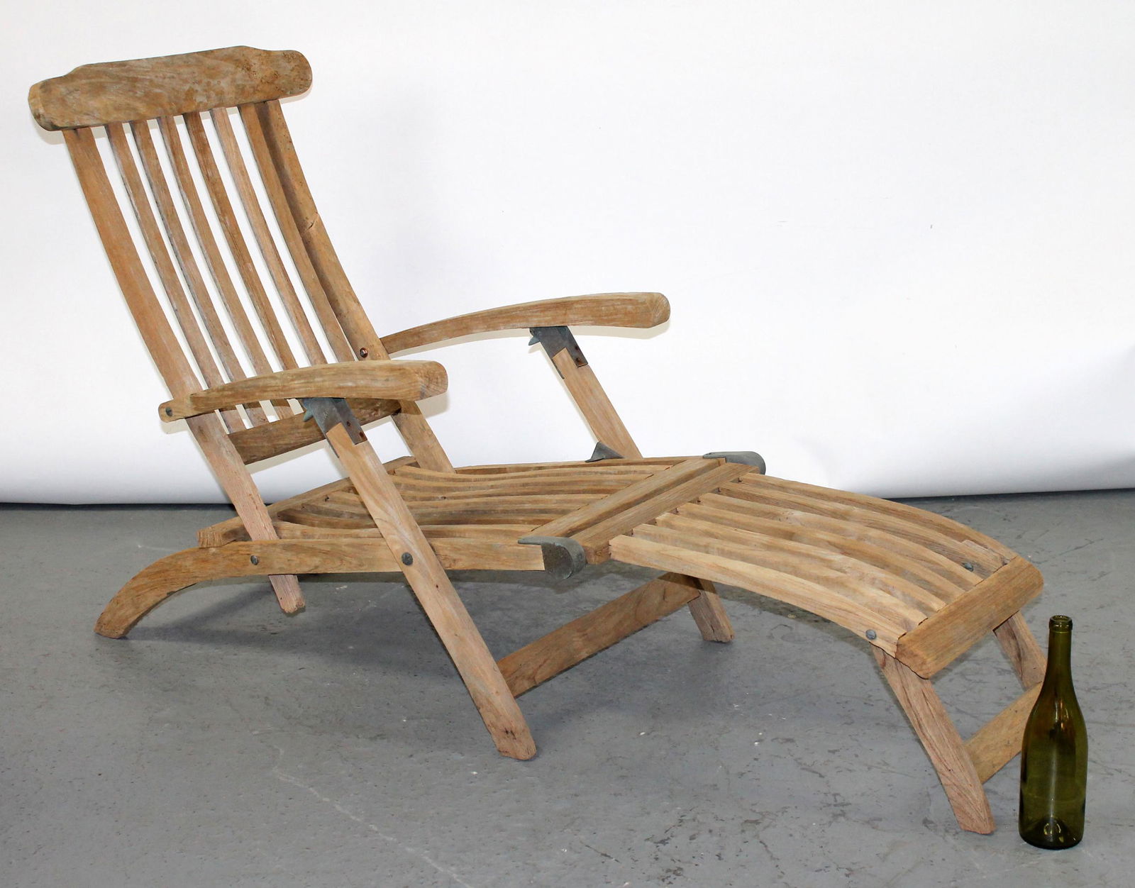 Restoration Hardware teak steamer lounge chair (1 of 12)