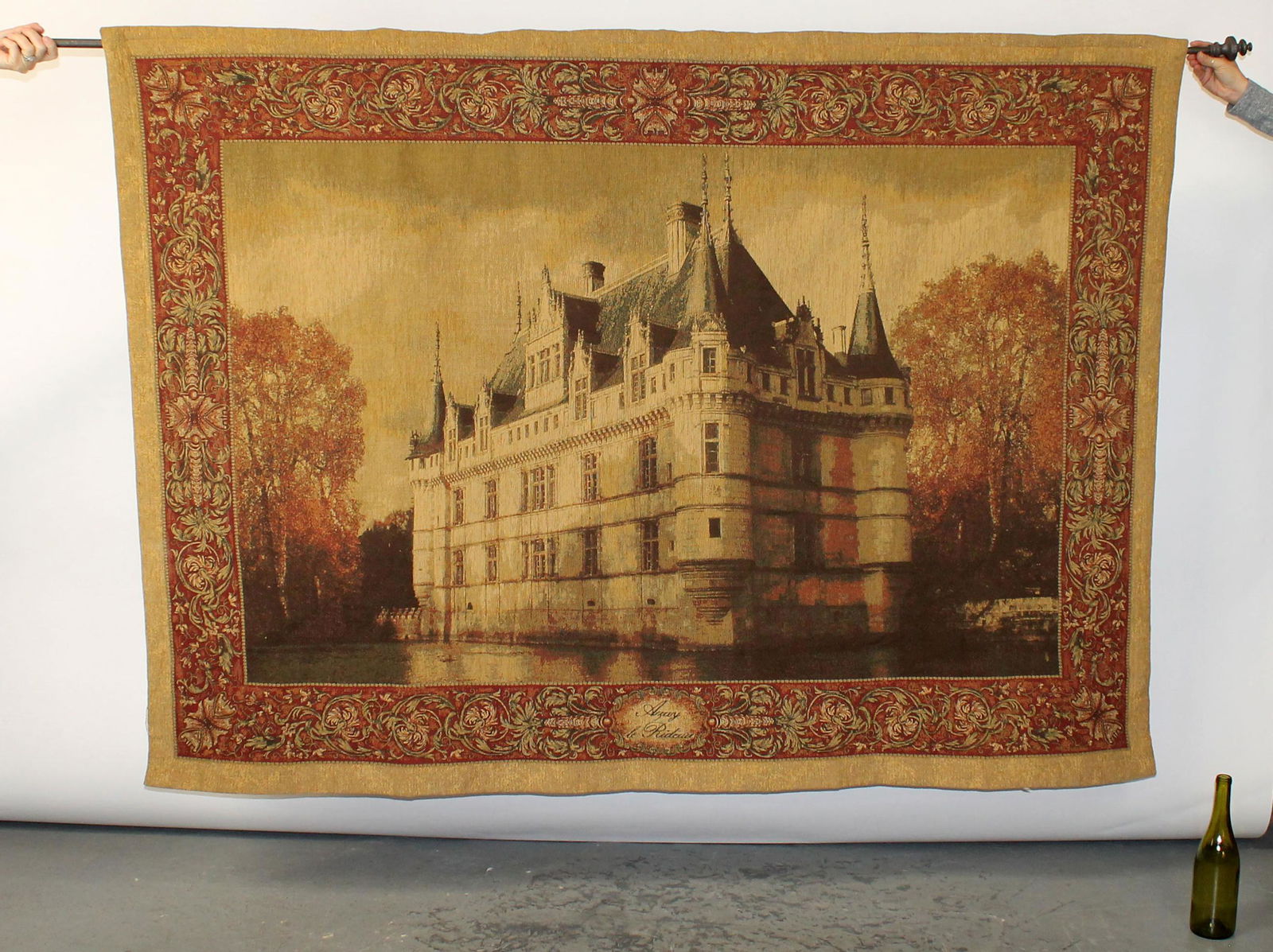 Woven tapestry Azay Le Rideau chateau (1 of 9)