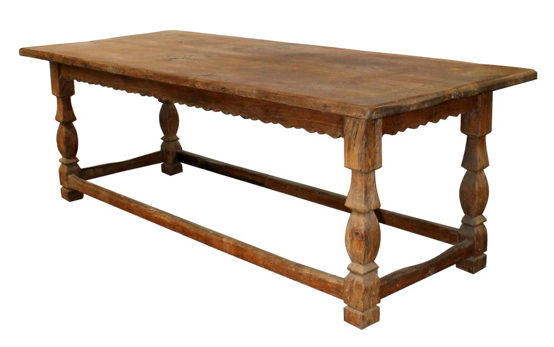 French scallop edge dining table in oak (1 of 11)