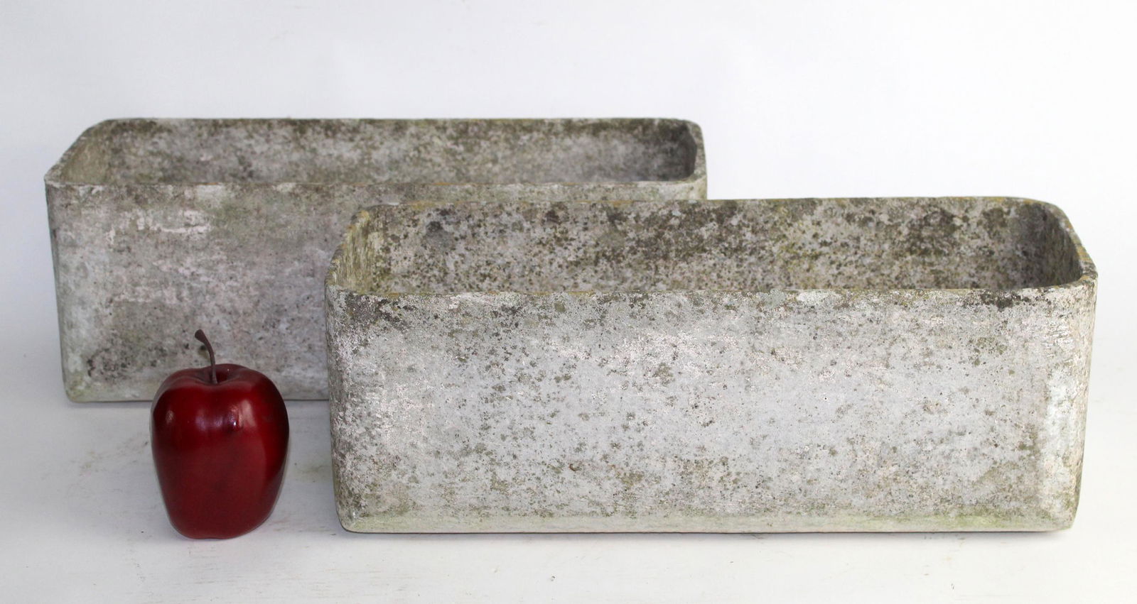 Set of 2 Willy Guhl designed sm trough planters (1 of 7)