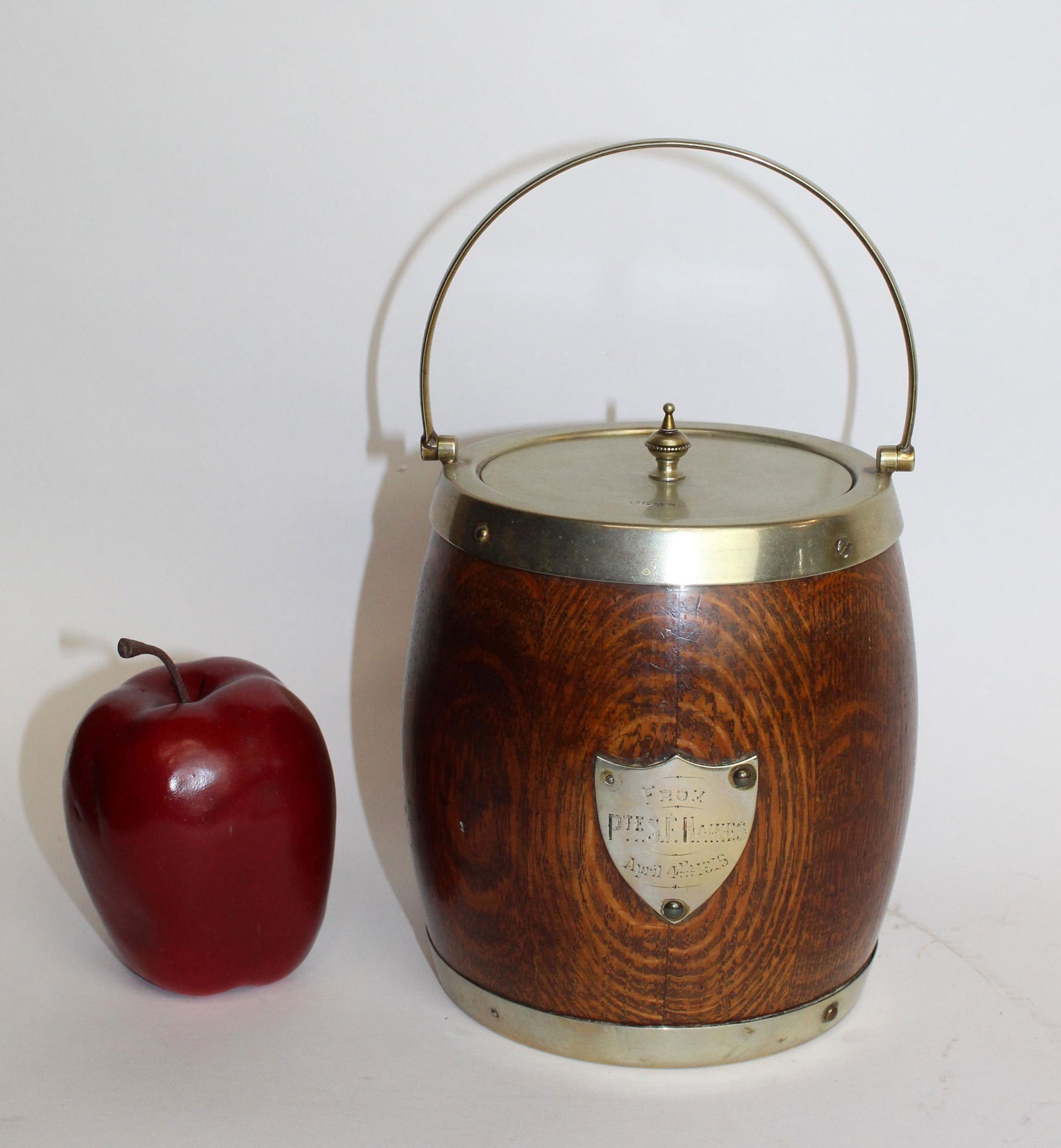 English oak biscuit barrel (1 of 8)