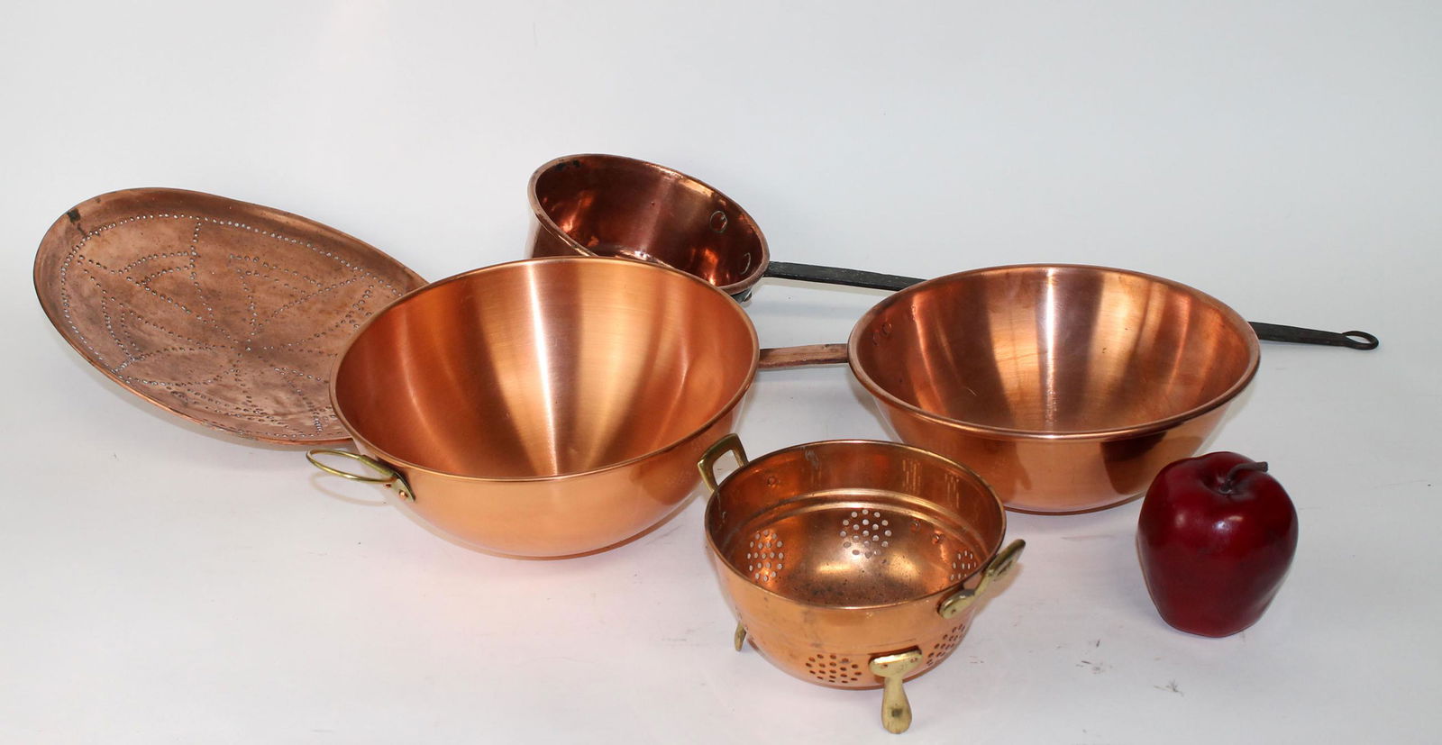 Lot of 5 pieces vintage copper (1 of 6)
