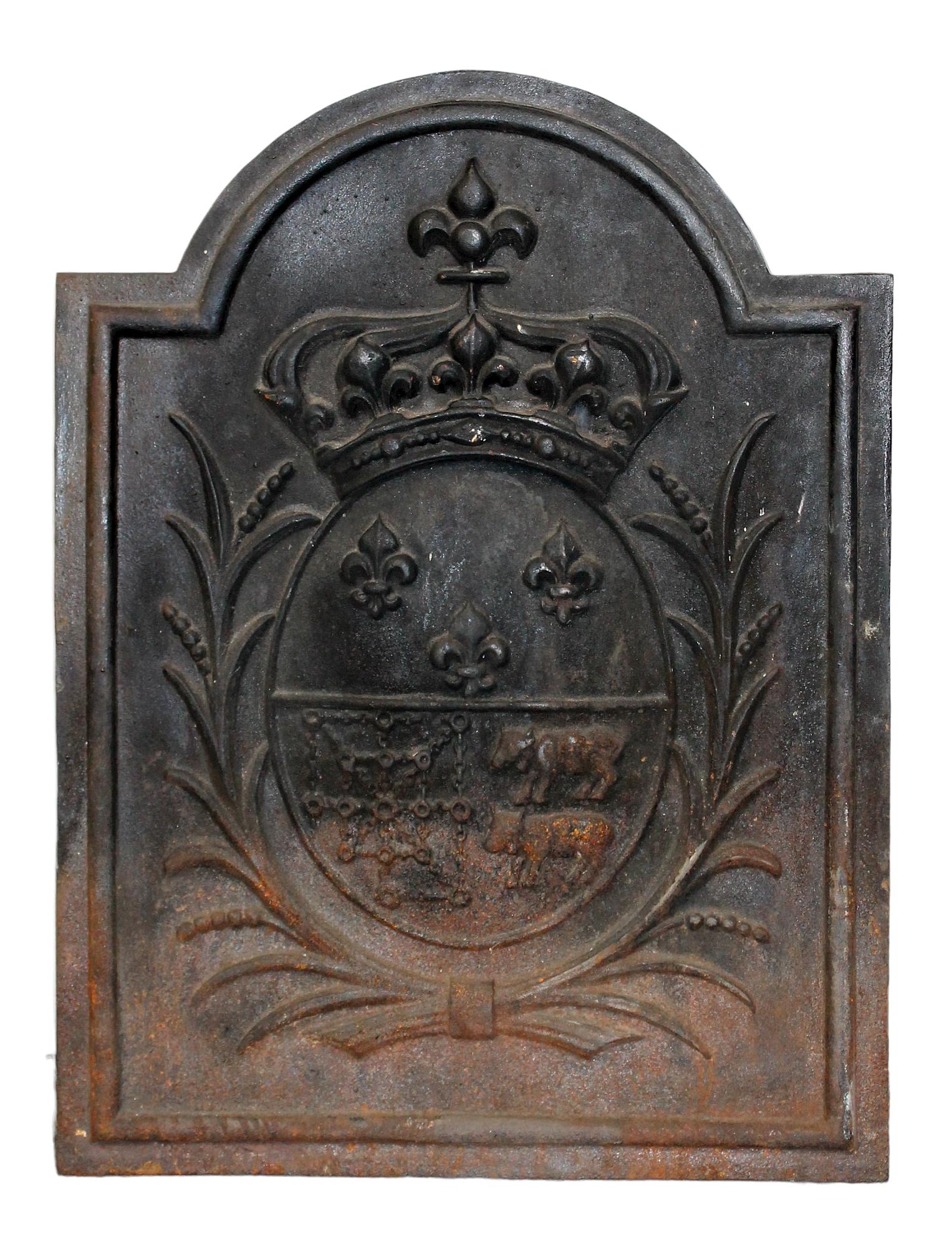 French cast iron fire back panel with fleur de lys and crown (1 of 5)