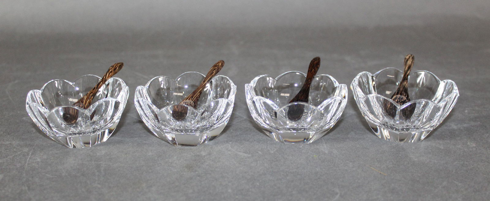 Lot of 4 William Yeoward Lottie crystal salt dish and spoon: Lot of 4 William Yeoward Lottie crystal salt dish with wooden spoon. 1 1/2"h x 2 3/4"diam each