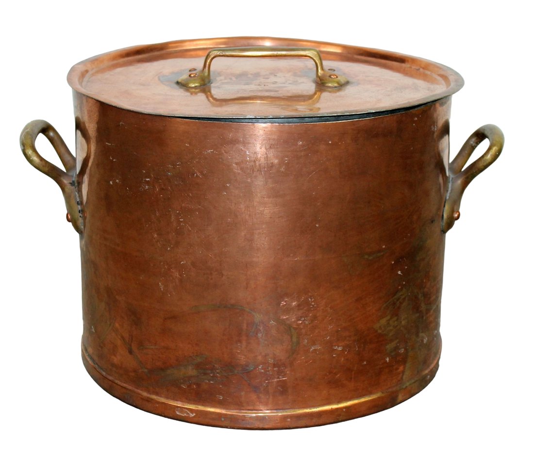 Antique French 45cm copper stock pot (1 of 9)