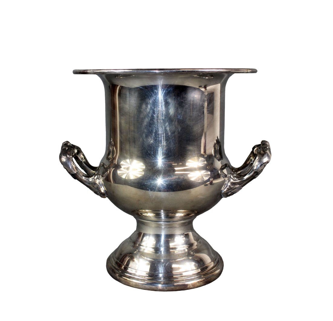 Silver plated double-handled champagne bucket (1 of 9)