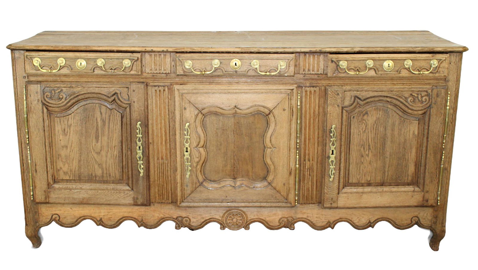 French 18th c 3 door 3 drawer sideboard in oak (1 of 14)