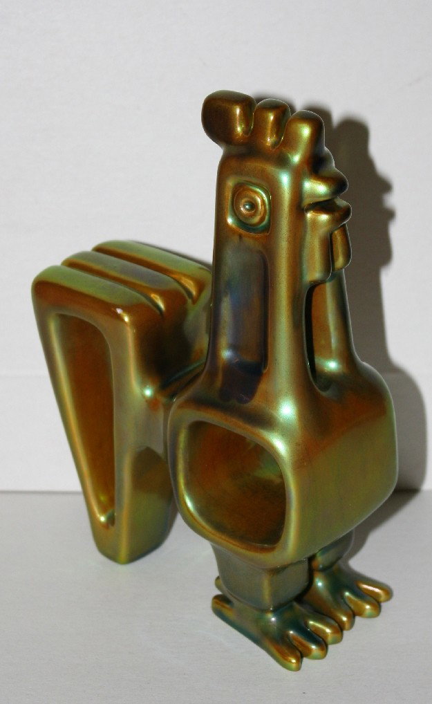 Signed Zsolnay green eosin deco rooster figurine: 8"h