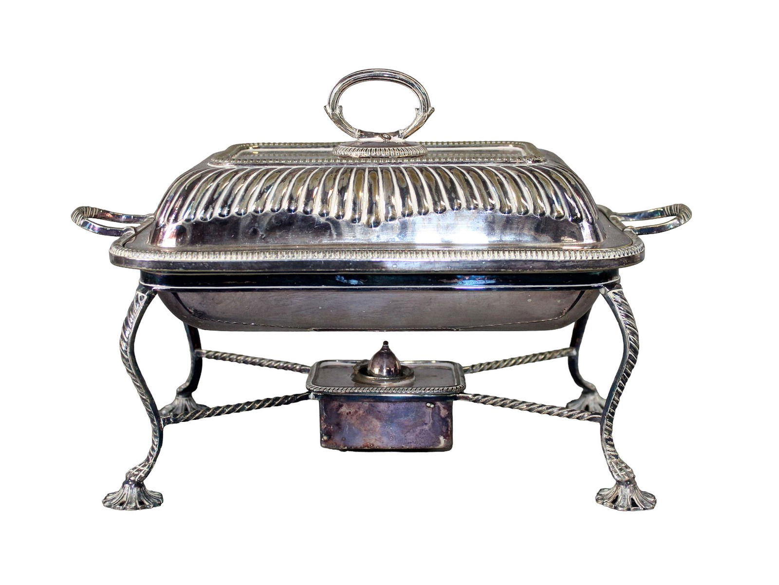 Mappin & Webb's Prince's Plate lidded serving dish (1 of 11)