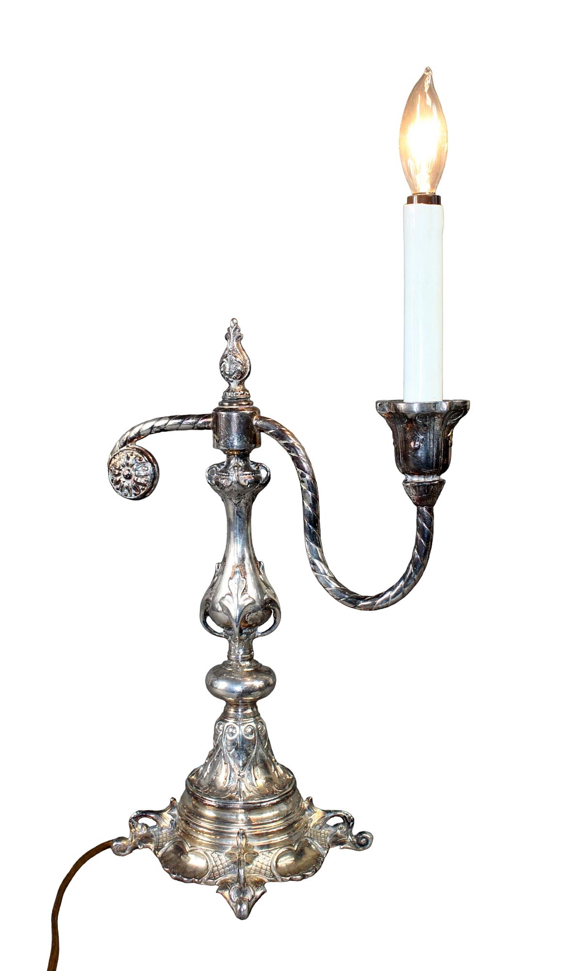 Single arm silverplated lamp (1 of 11)