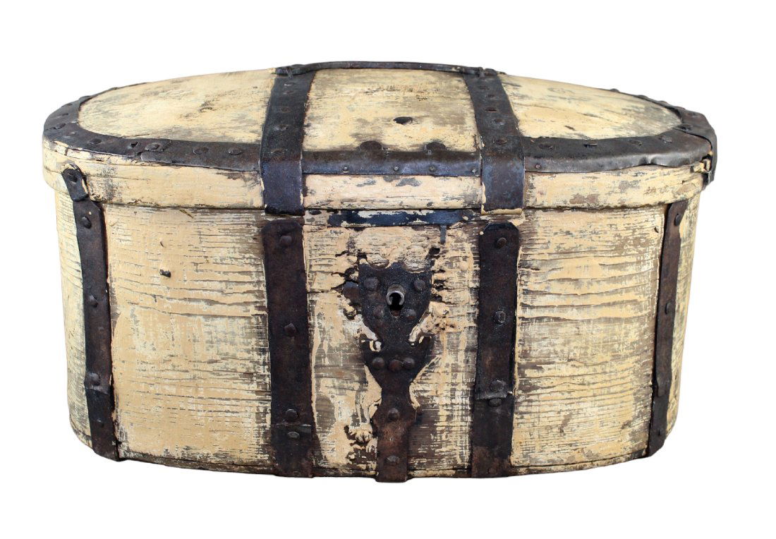 Swedish marriage chest in pine with iron hardware (1 of 9)