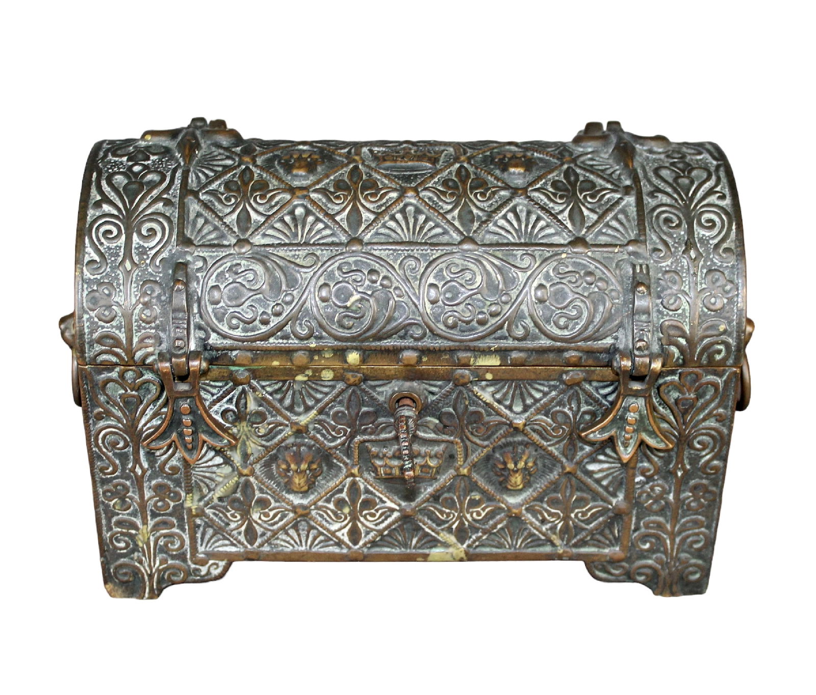 French Max Le Verrier domed bronze dresser box: French Max Le Verrier (1891-1973) domed bronze dresser box. Key included. Marked M. Le Verrier at bottom. 6 1/2" h x 10 1/2" w x 4 5/8" d