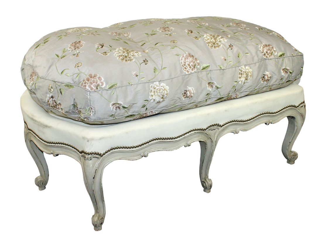 French Louis XV style painted ottoman with removable cushion (1 of 12)