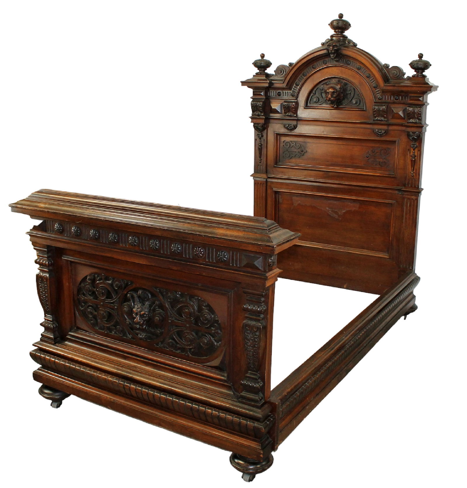French Renaissance Revival carved walnut bed (1 of 14)