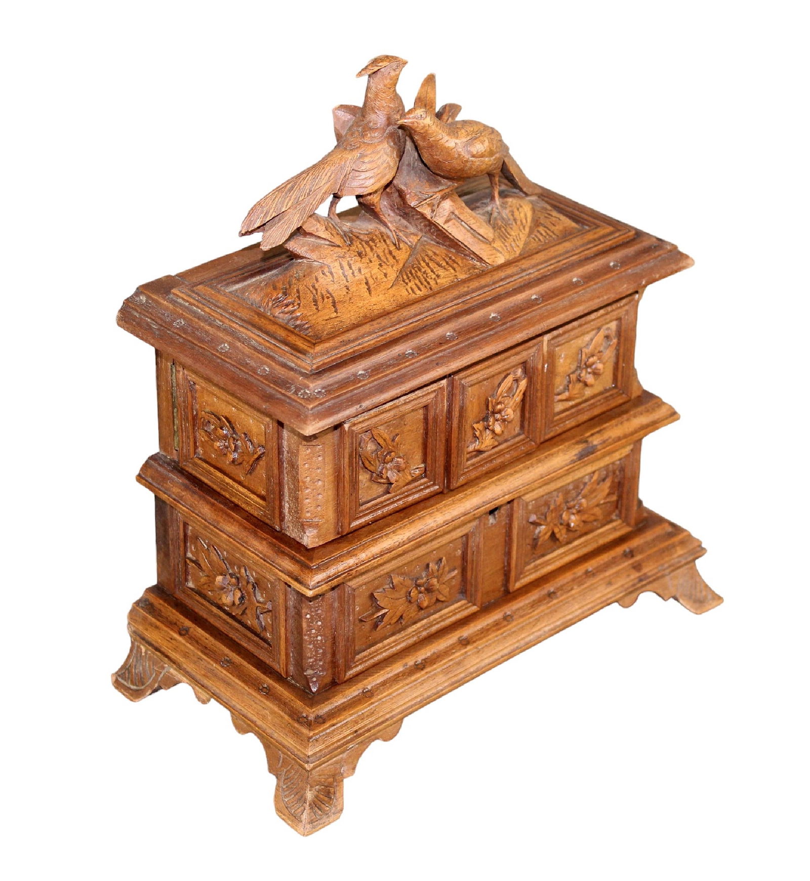 Black Forest carved walnut dresser box with birds (1 of 11)