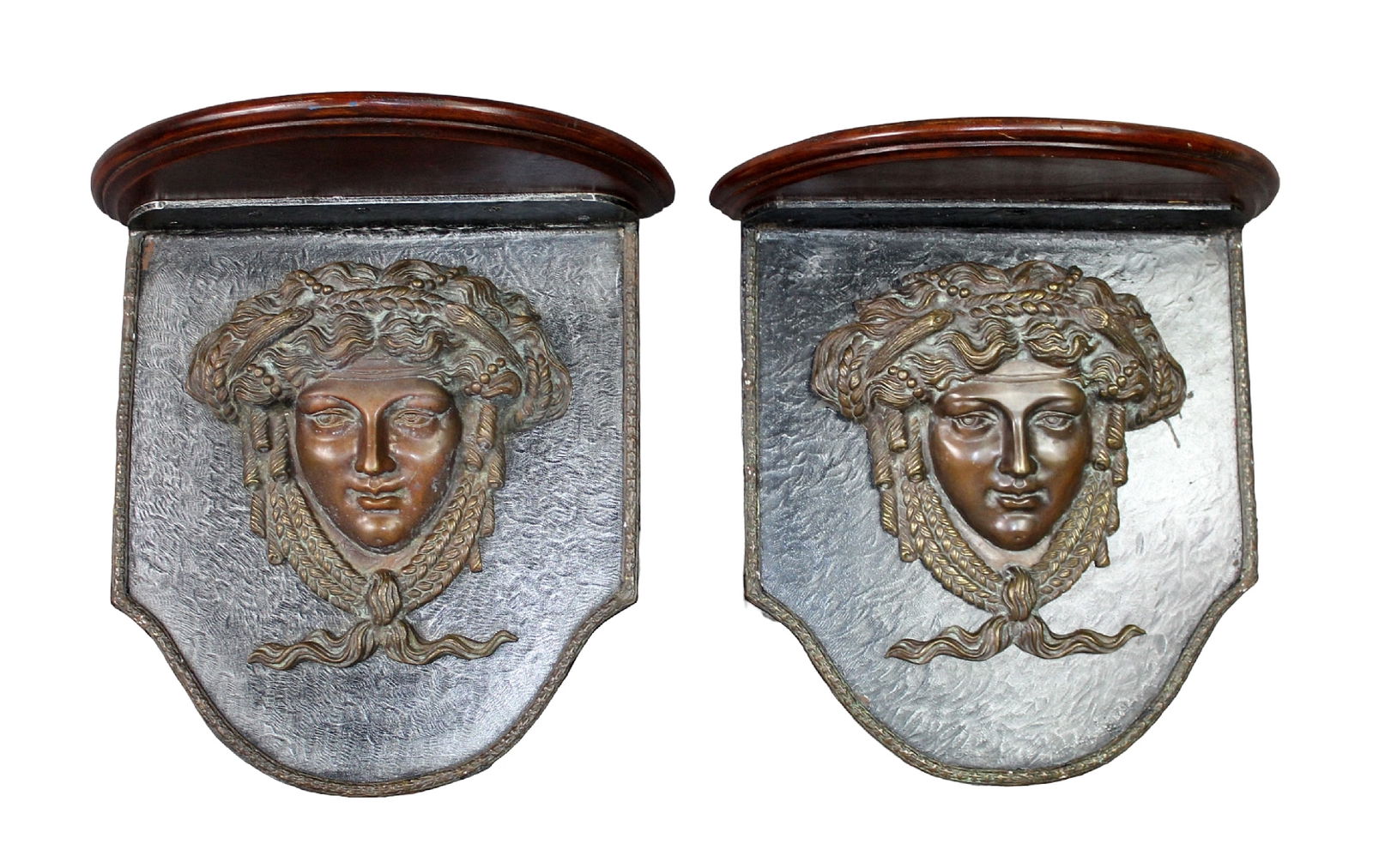 Pair of Theodore and Alexander bronze Medusa head wall shelves (1 of 13)