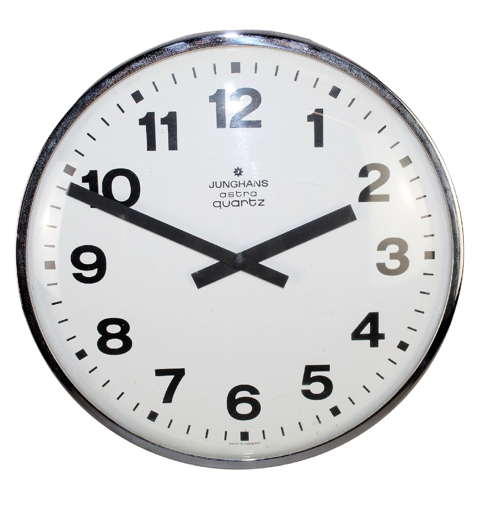 German Junghans astra quartz wall clock (1 of 7)