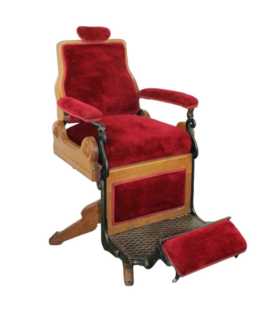 Archer Mfg Co oak barber chair: Archer Mfg Co oak barber chair. Mid 20th century. Approx. 47 1/4"h x 24"w x 43"l