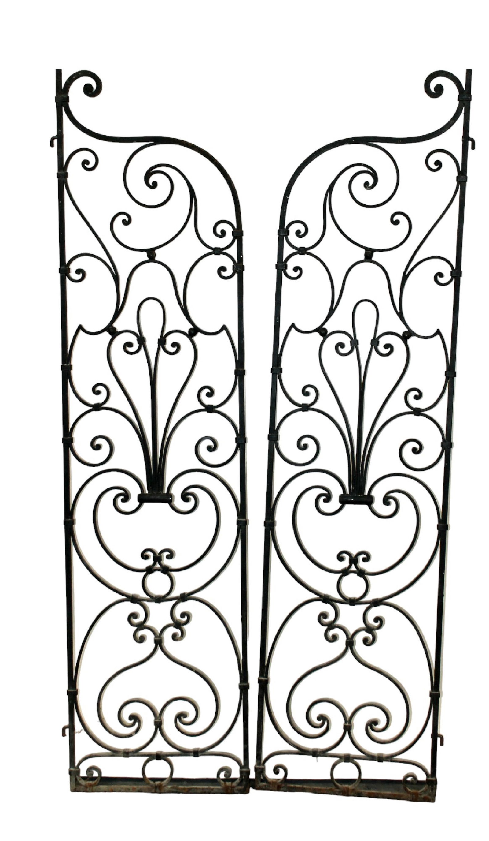 Pair of French scrolled iron garden gates (1 of 7)