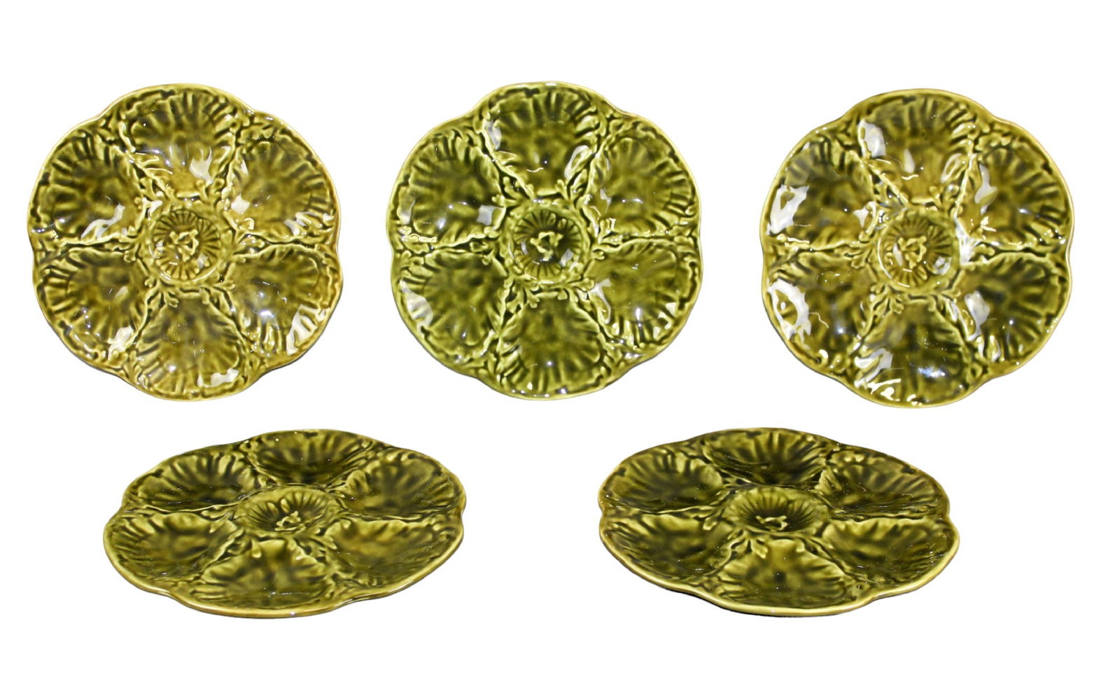 Lot of 5 French Gien oyster plates: Lot of 5 French Gien oyster plates. Each measure: 9 3/4"diam. Total weight: 7lbs