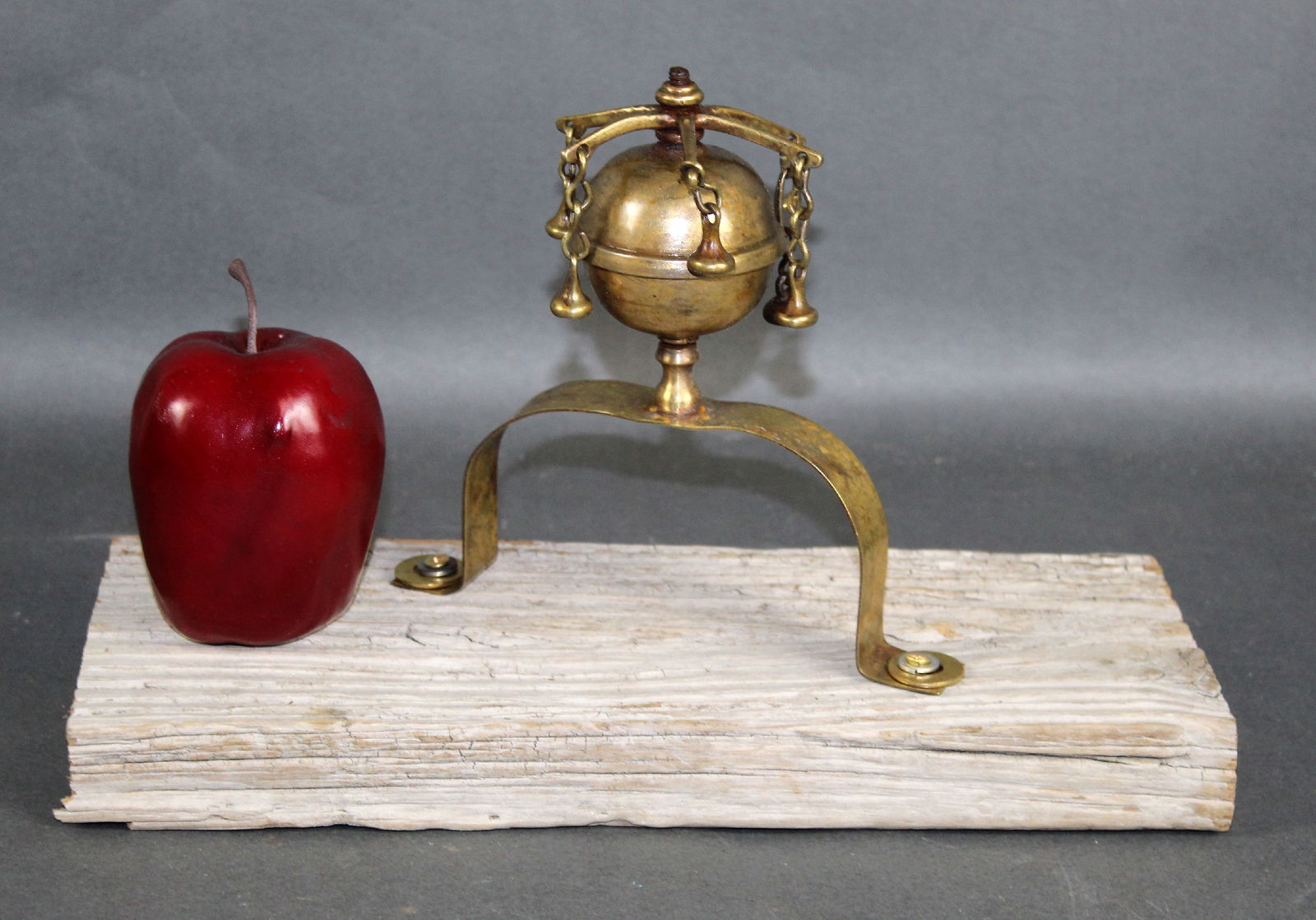 Carriage sleigh harness bell in brass later mounted on board (1 of 5)