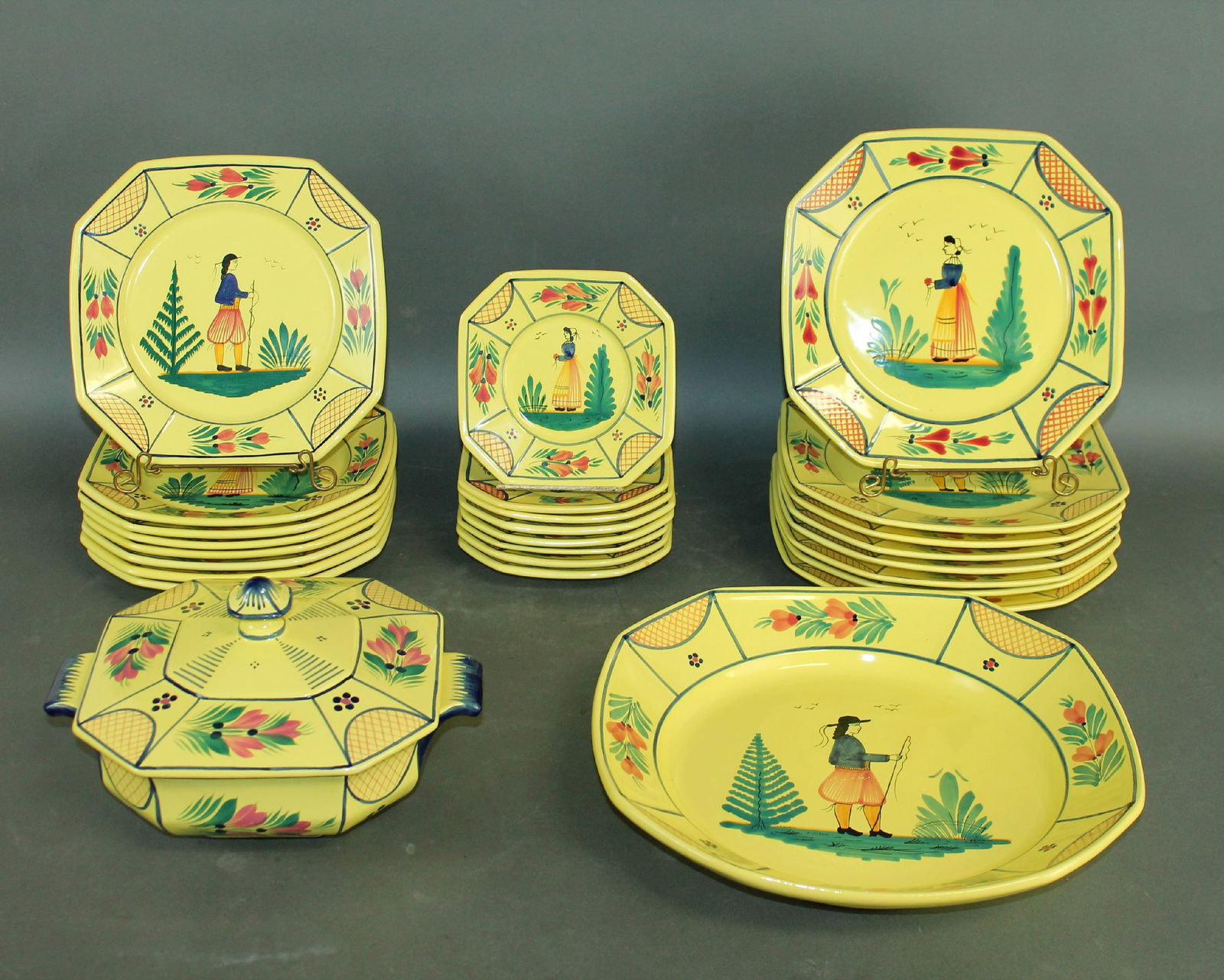 Lot of 26 pcs French Henriot Quimper Soleil yellow Breton faience (1 of 20)