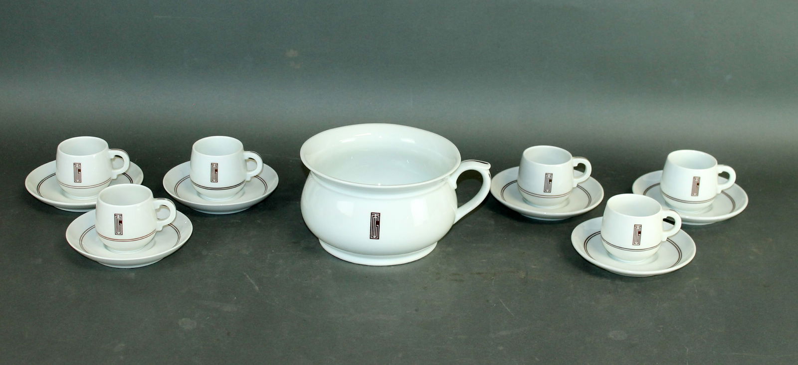 Set of 6 RMS Queen Mary Limoges demi tasse cups and saucers (1 of 17)