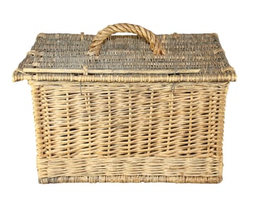 French wicker picnic basket