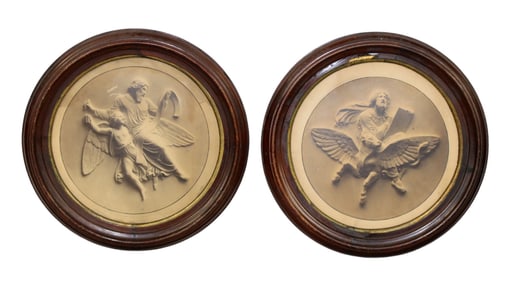 Pair of Victorian round mahogany frames with Thorvaldsen prints