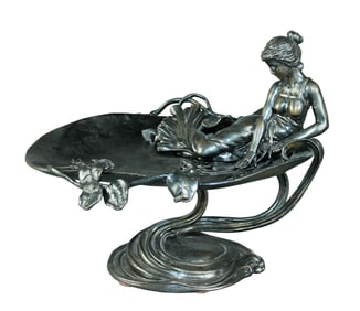 Art Nouveau style lilypad form dish