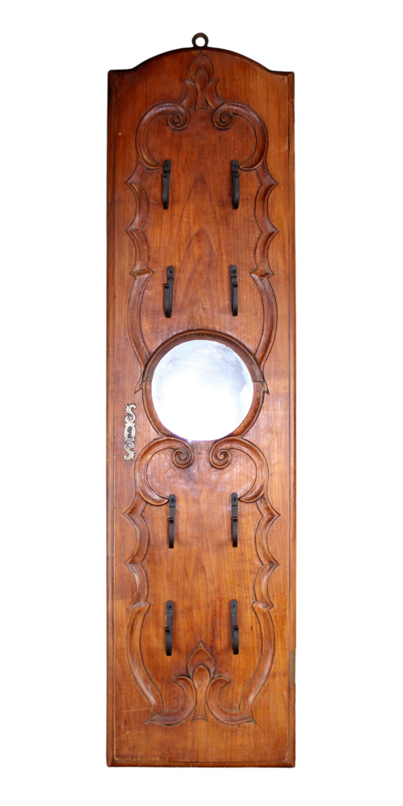 French Provincial wall mount key board (1 of 9)