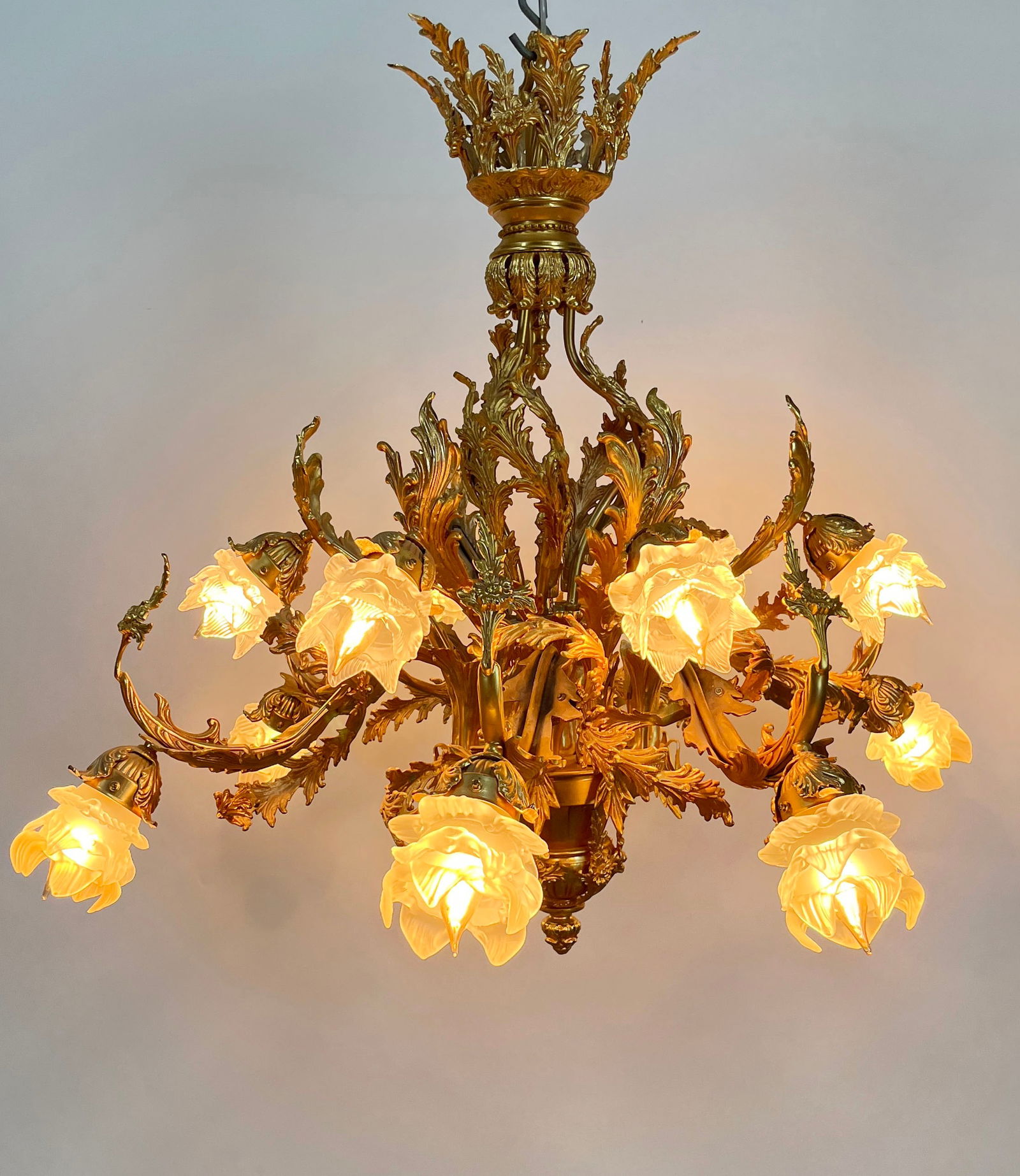 Myran Allan Italian 24k dore bronze 12 arm chandelier with acanthus leaves and floral shades (1 of 14)