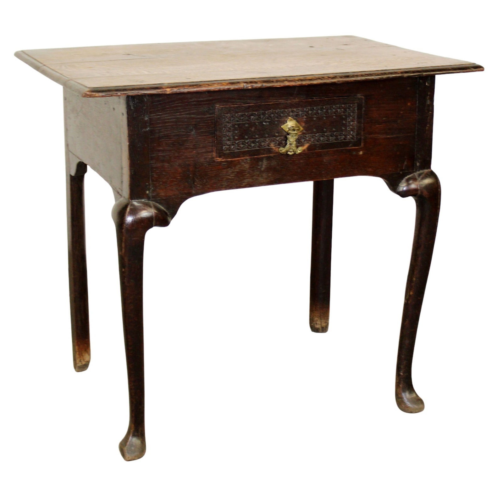 Welsh side table in oak: Welsh side table in oak. On pad feet with single drawer. 19th century. 25"h x 28 1/2"w x 19"d