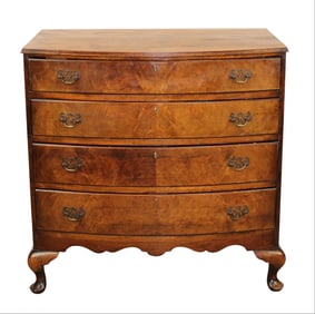 Queen Anne bowfront 4 drawer chest