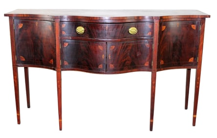 Hepplewhite sideboard in mahogany with inlays