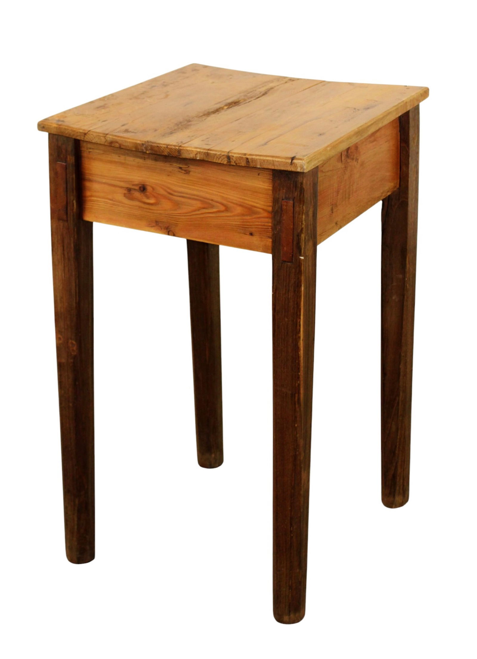 American primitive side table in pine (1 of 8)