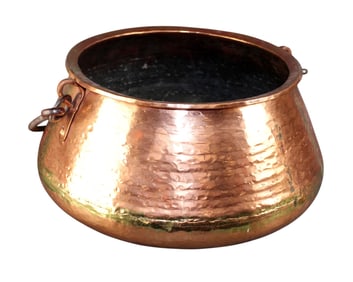 Hammered copper hanging pot
