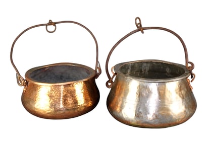 Lot of 2 hammered copper hanging pots