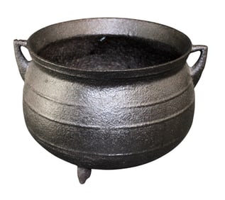 American cast iron 3 footed caldron