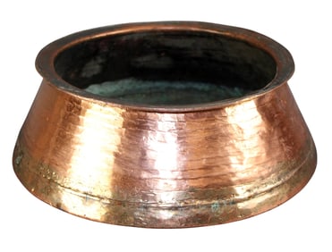 Bell shaped hammered copper pot