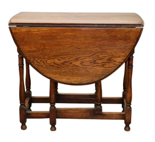 English oak gate leg drop side table