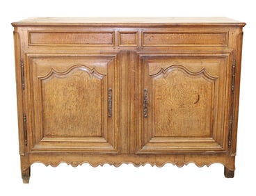 French Provincial 2 door buffet bas in oak with 3 hidden drawers