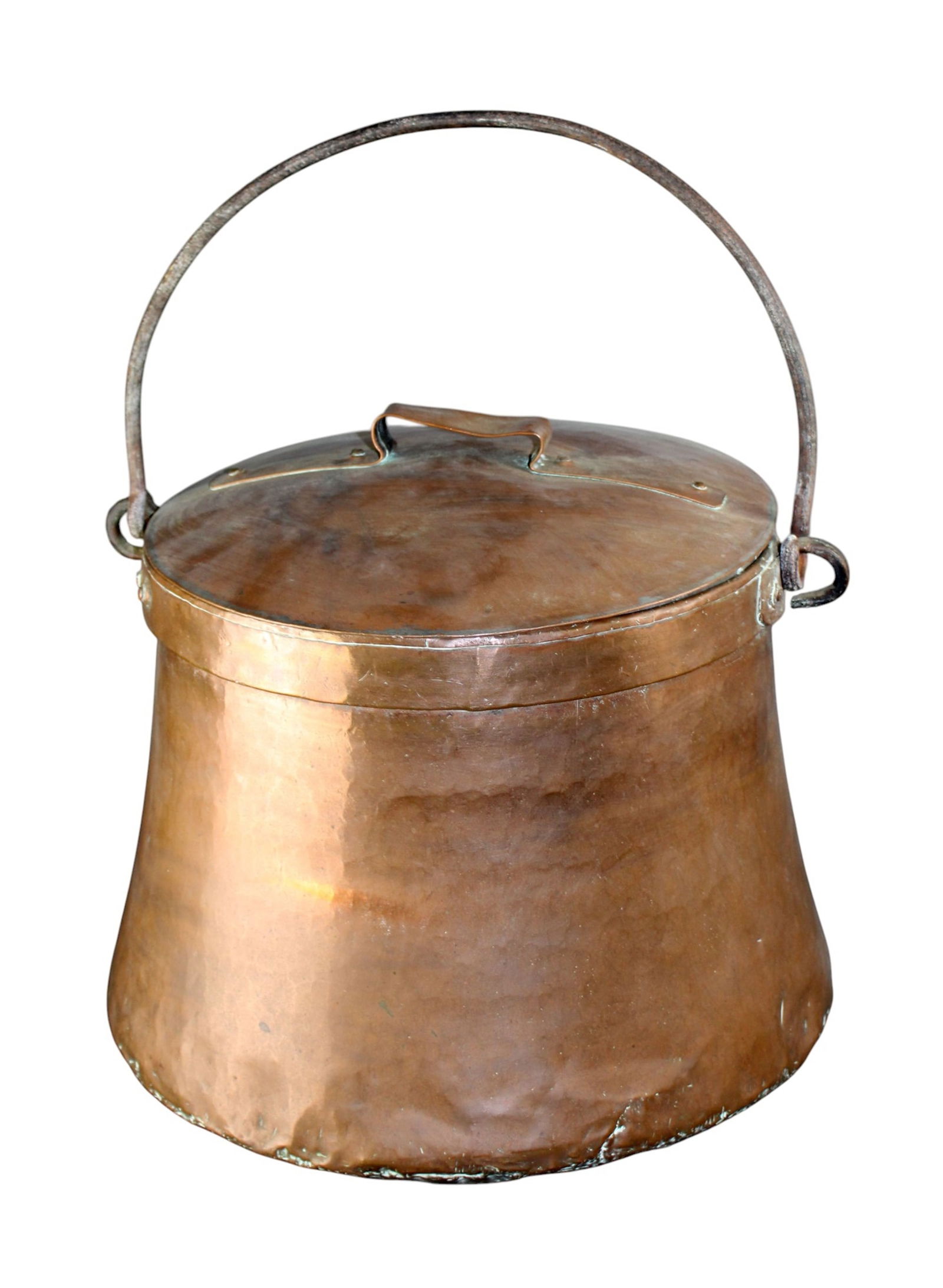 French copper cauldron with iron handle (1 of 14)