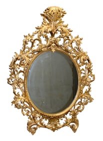Italian Florentine gold leaf mirror with acanthus leaves