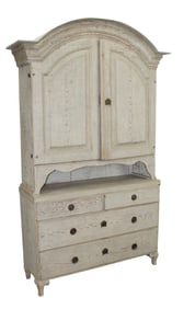 Swedish arch top deux corps in pine with rubbed finish