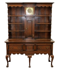 Welsh cupboard in oak with clock